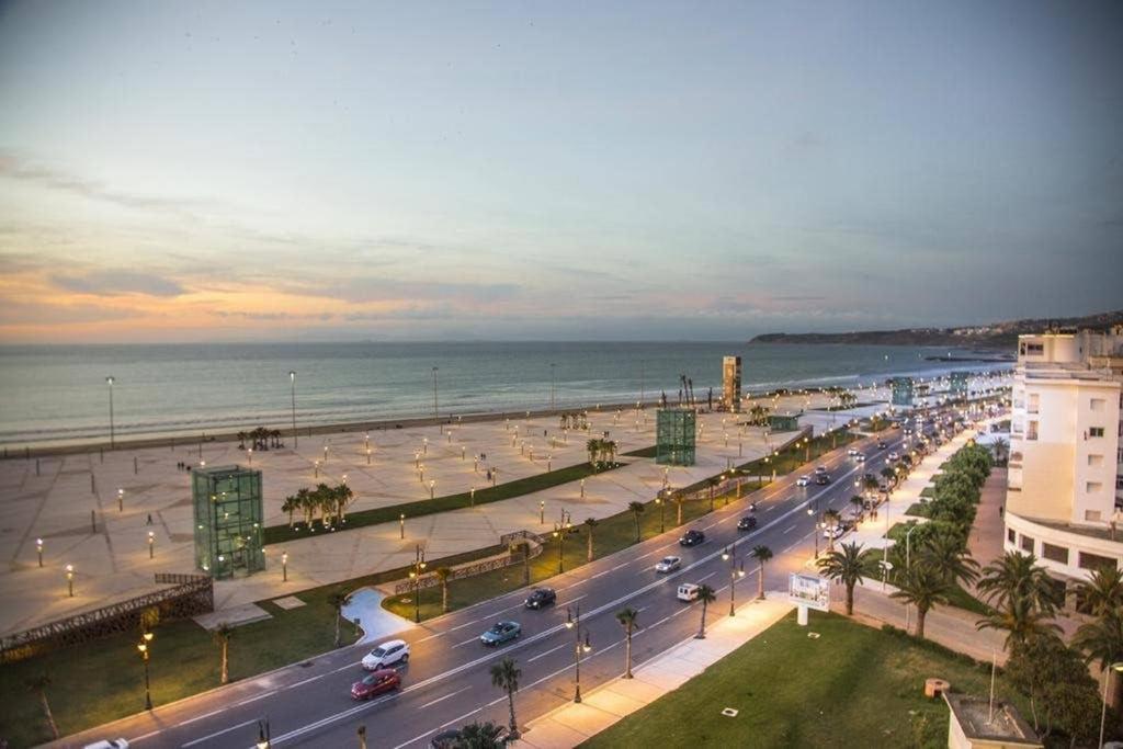Vue Sur Mer Avec 2 Terrasses - 100M² - Sur La Cote Ταγγέρη Εξωτερικό φωτογραφία